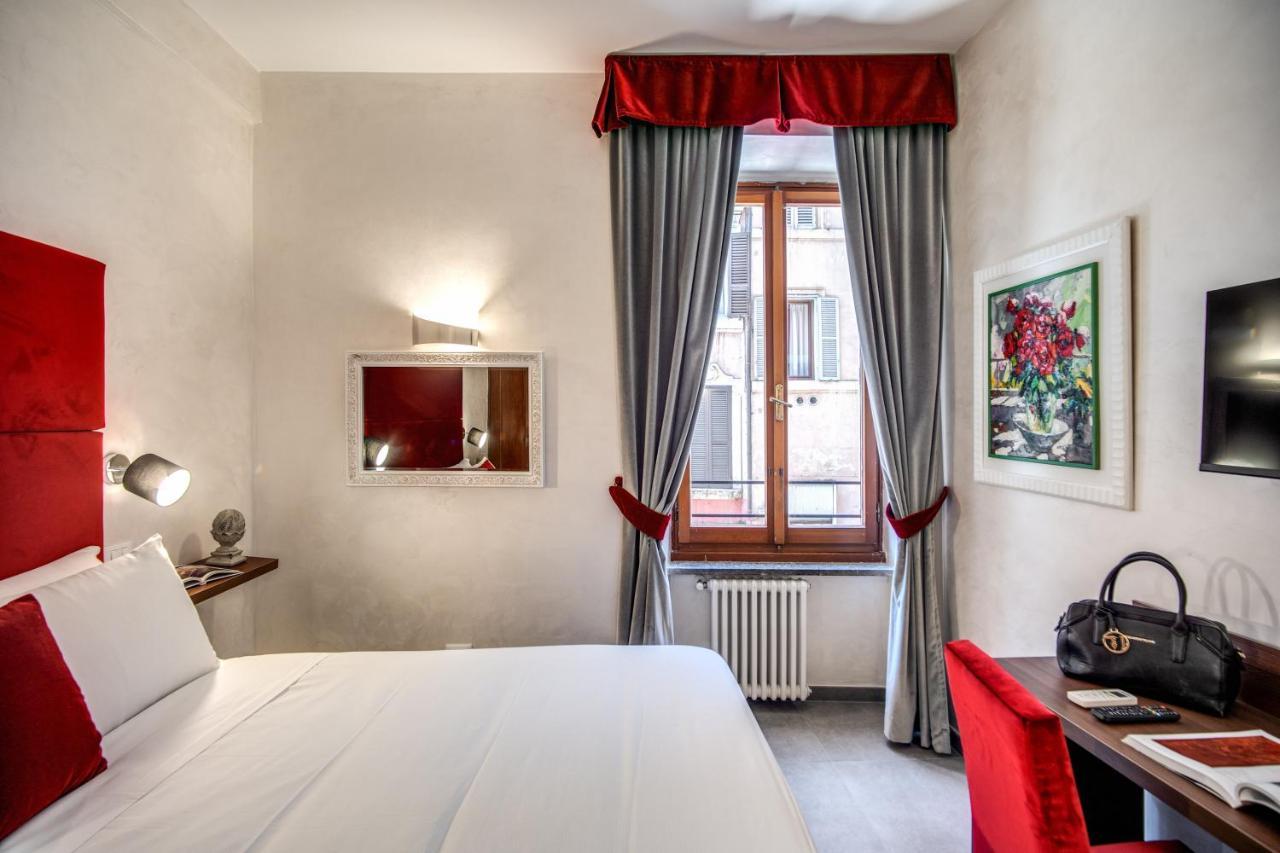 Gasthof Tritone House