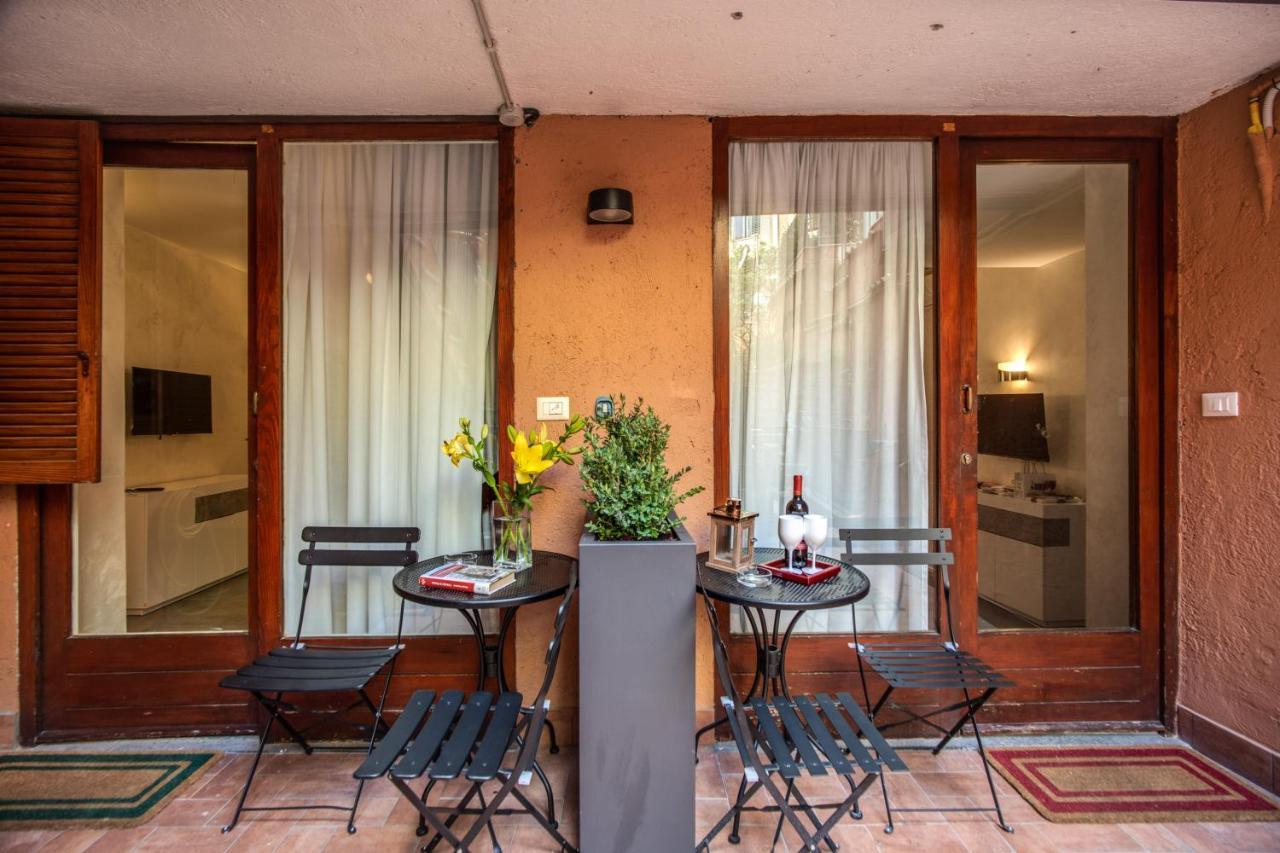 Tritone House Gasthof 4*
