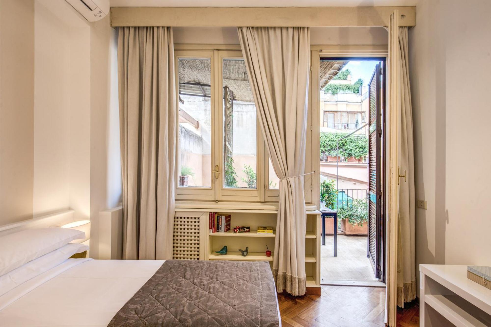 Tritone House 4* Rom