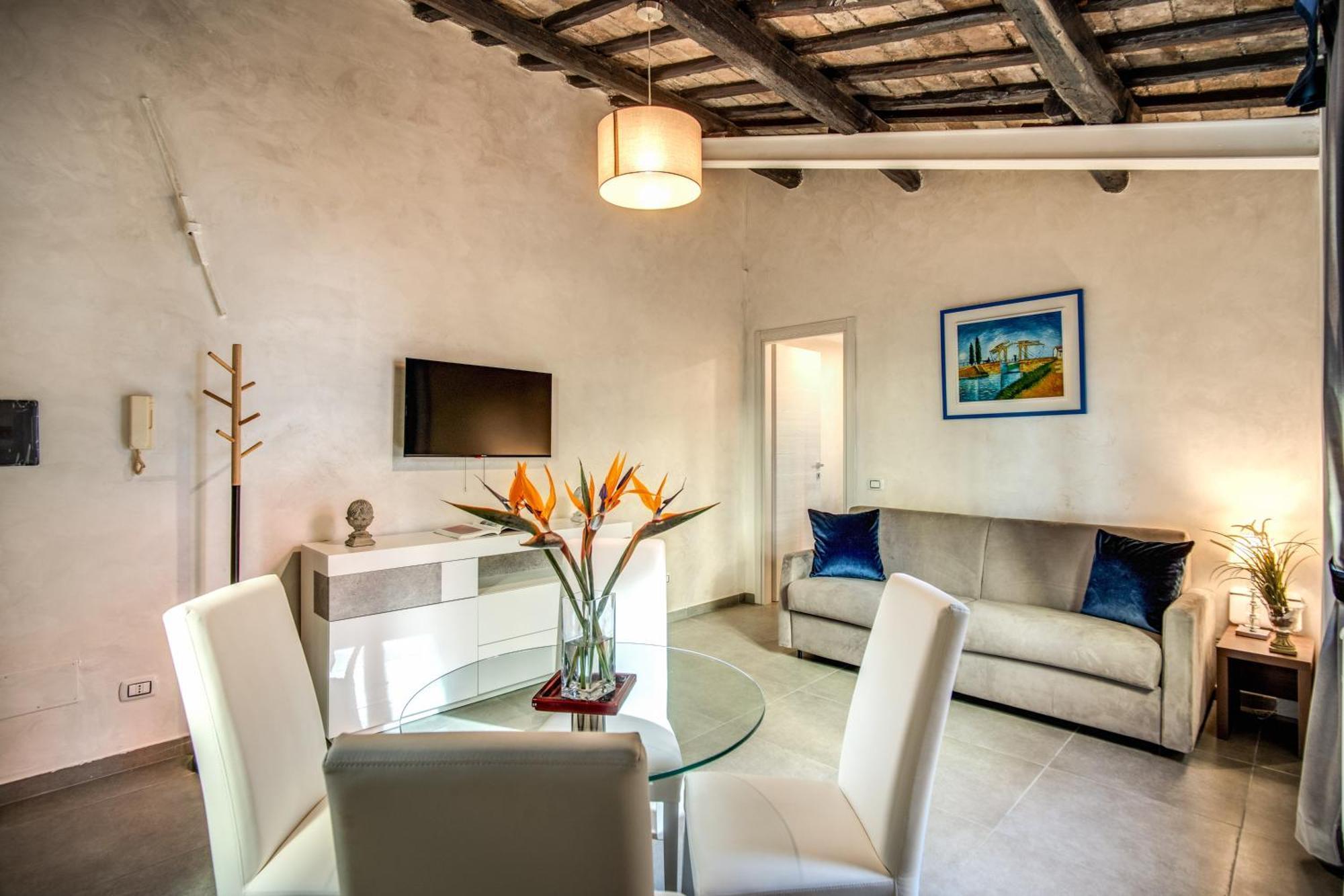 Tritone House 4* Rom