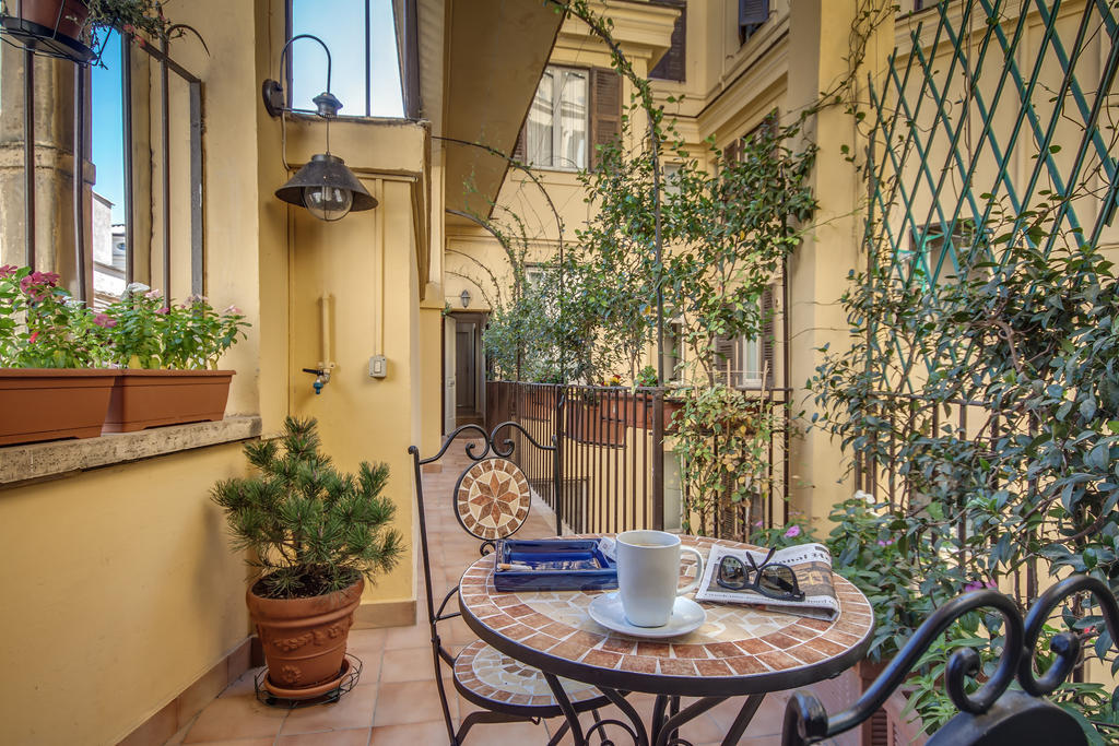 Gasthof Tritone House