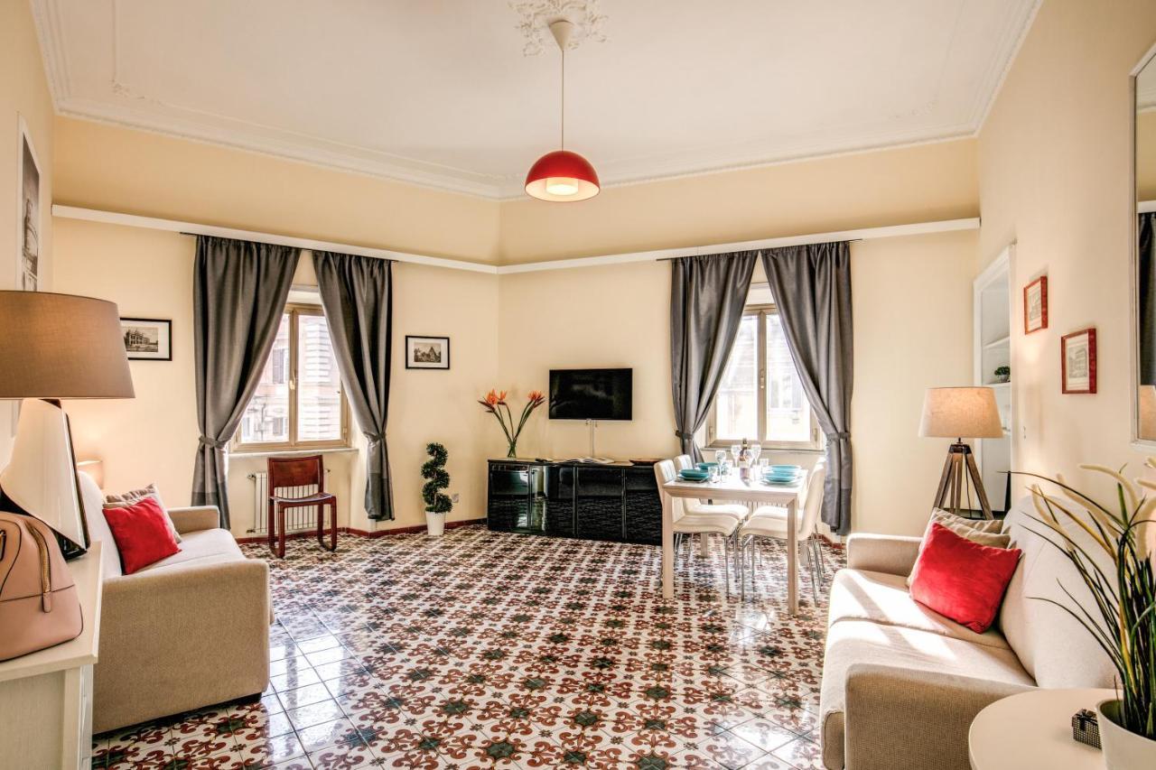 Pensionat Tritone House